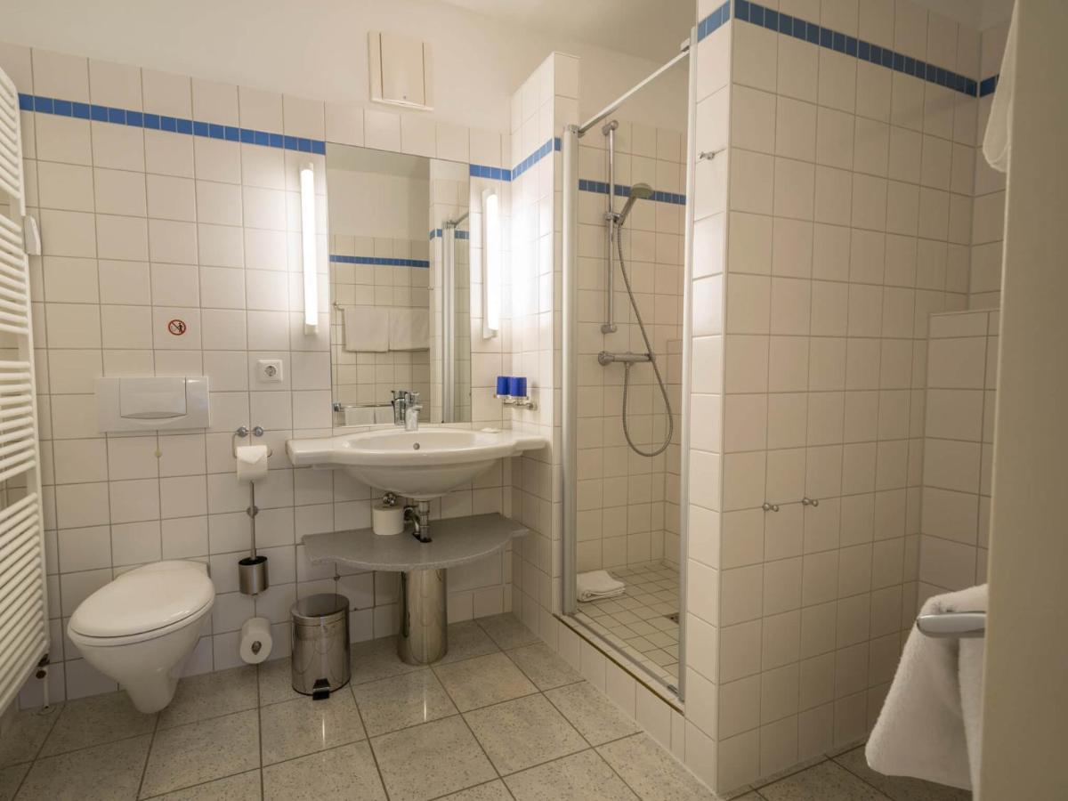 Kaiservillen Heringsdorf - Ferienwohnung Mit 1 Schlafzimmer Und Terrasse D204 Екстериор снимка